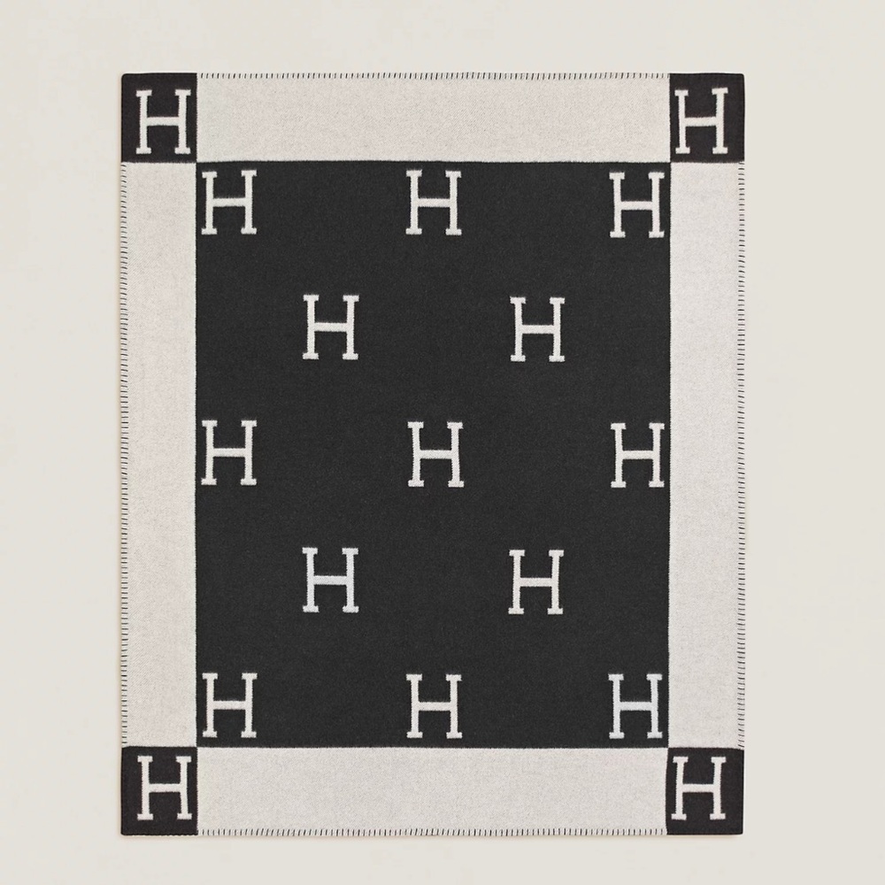 NIB Hermes Avalon Throw Blanket Écru / Gris Foncé
